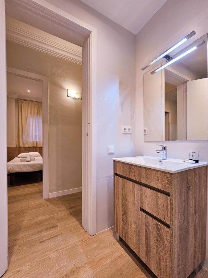 Classbedroom Park Gueell Apartment บาร์เซโลนา ภายนอก รูปภาพ